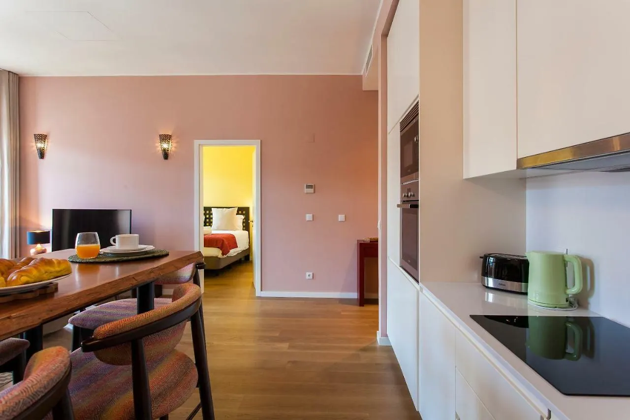Joivy Sublime 2Br Apt On Restauradores Square Nearby Rossio Station Lisbon 0*,  Portugal