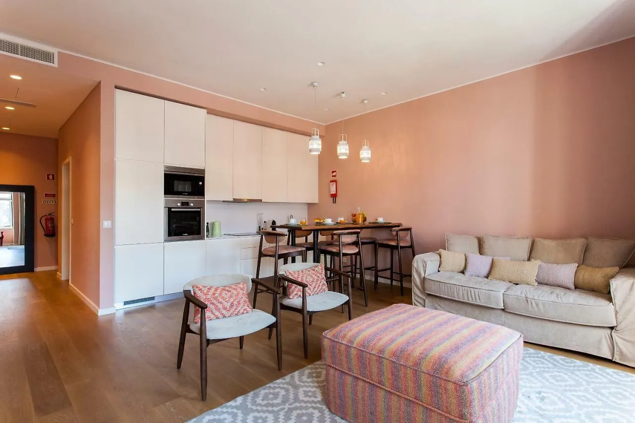Joivy Sublime 2Br Apt On Restauradores Square Nearby Rossio Station Lisbon Apartment